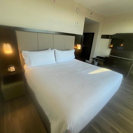Holiday Inn Express Long Island City E - New York By Ihg Exteriér fotografie