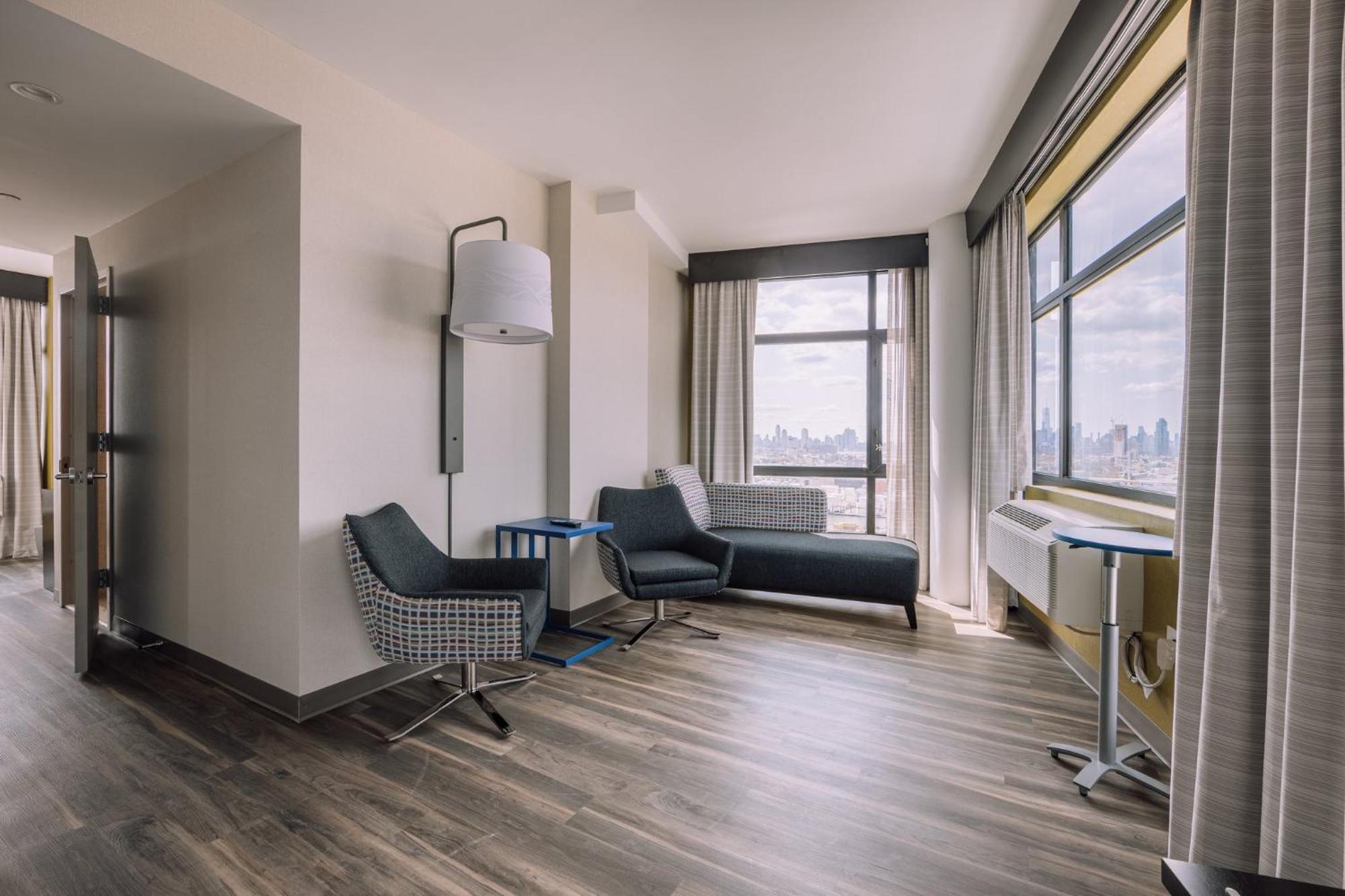 Holiday Inn Express Long Island City E - New York By Ihg Exteriér fotografie