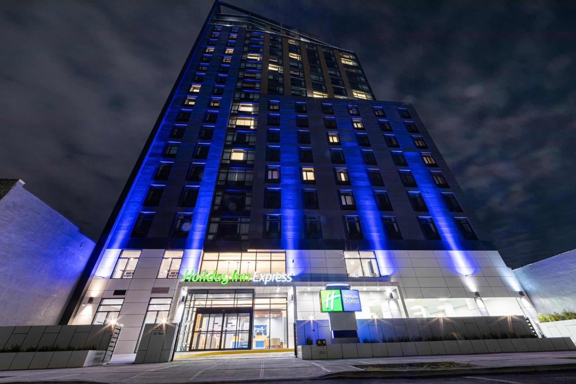 Holiday Inn Express Long Island City E - New York By Ihg Exteriér fotografie