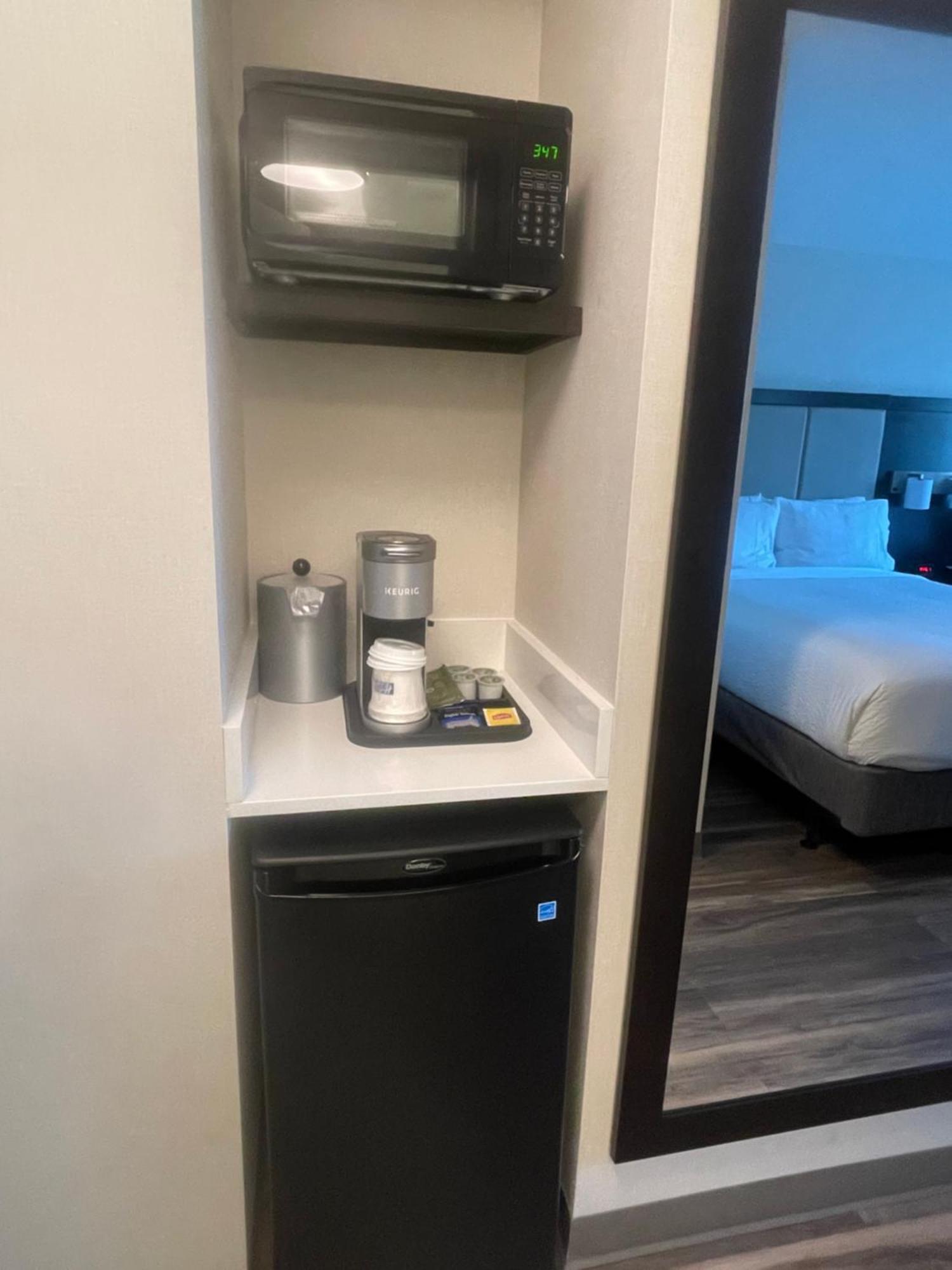 Holiday Inn Express Long Island City E - New York By Ihg Exteriér fotografie